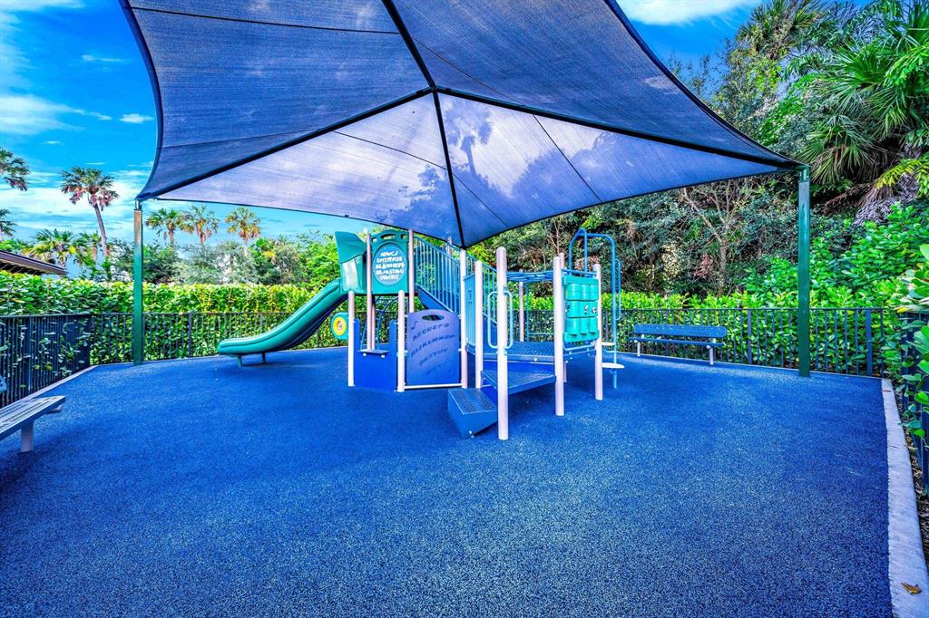 PALM MEADOWS ESTATES - Residential