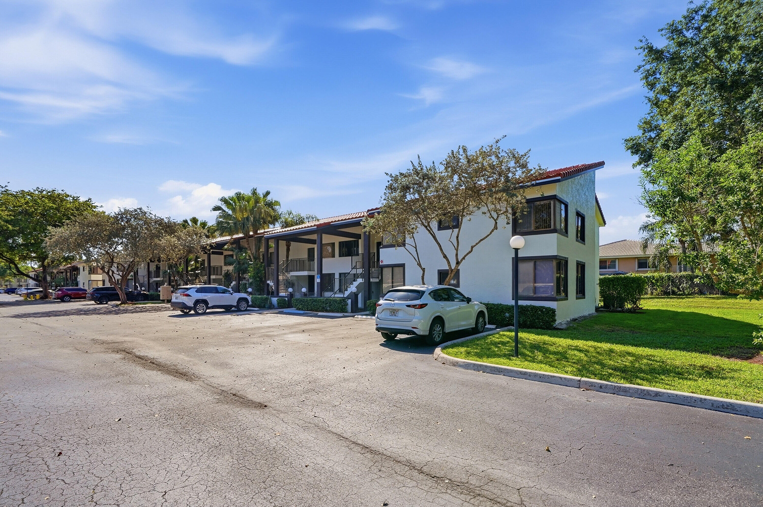 Mira Lago Condo - Residential Lease