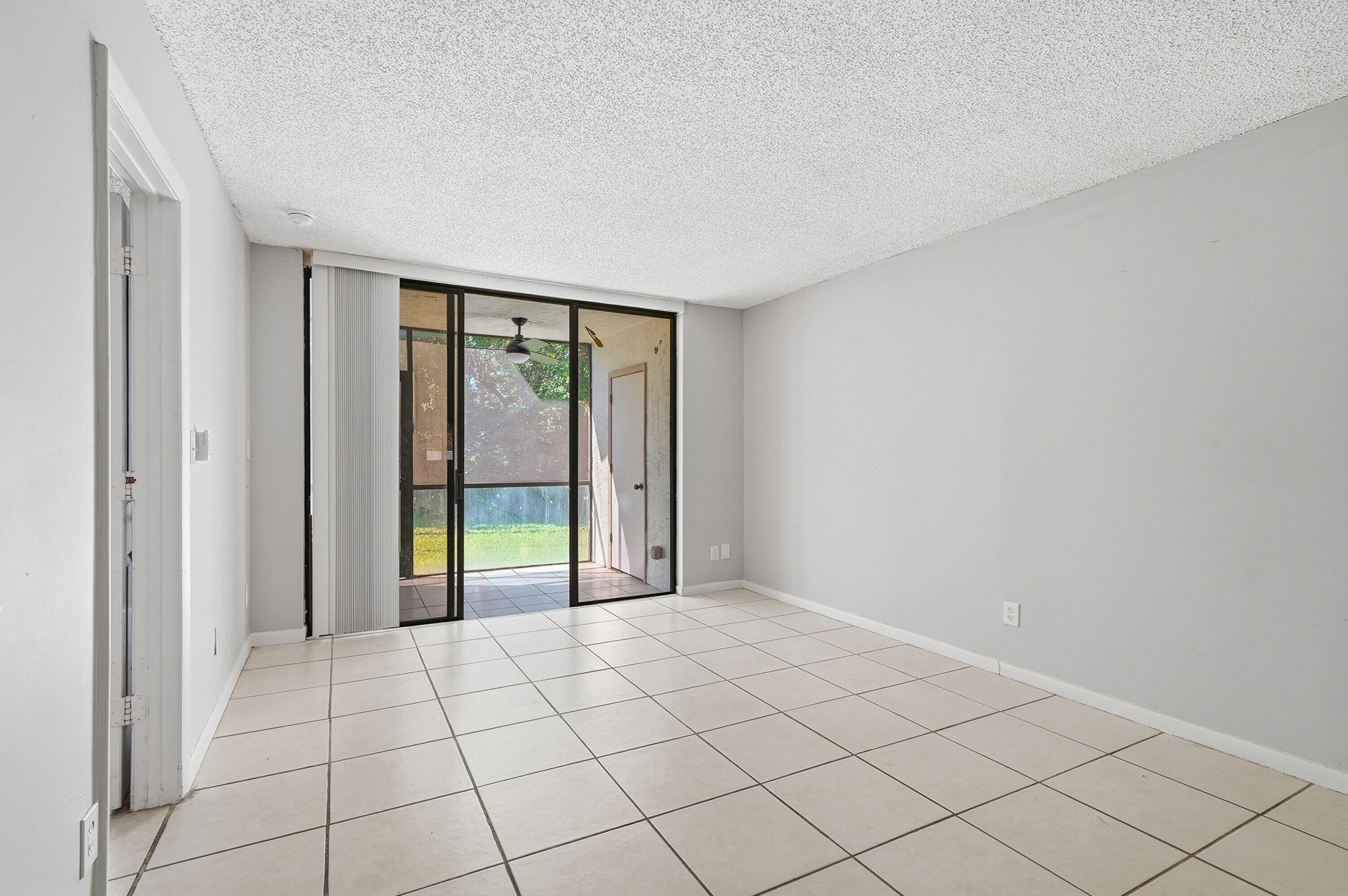 Mira Lago Condo - Residential Lease