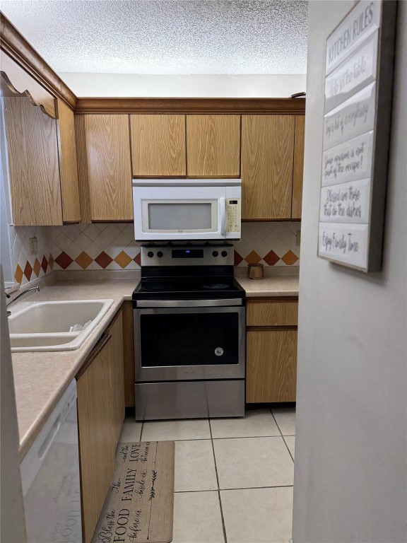 Mira Lago Condo - Residential Lease