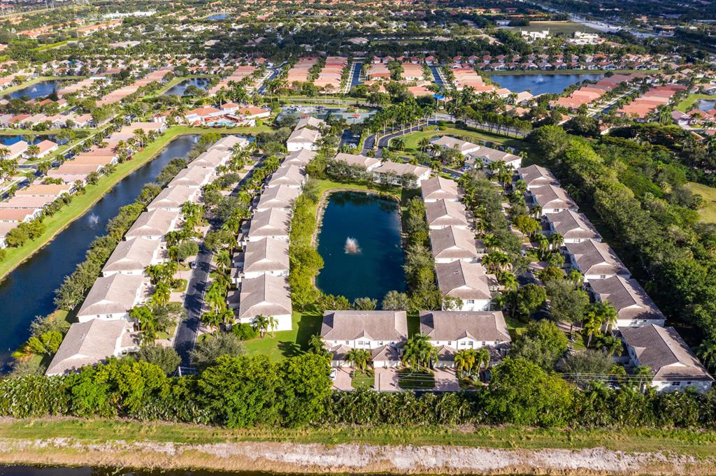 GROVE VILLAGE - Residential