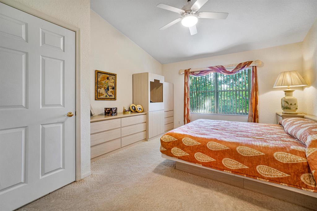 GROVE VILLAGE - Residential