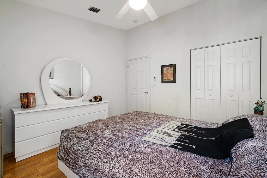 GROVE VILLAGE - Residential