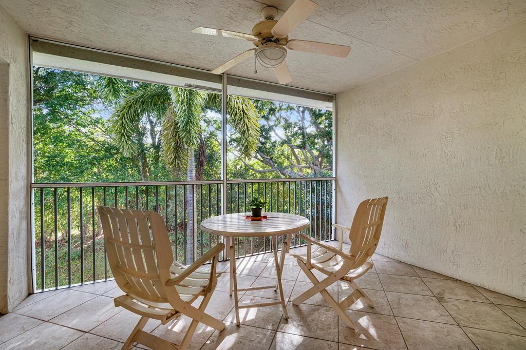 GROVE VILLAGE - Residential