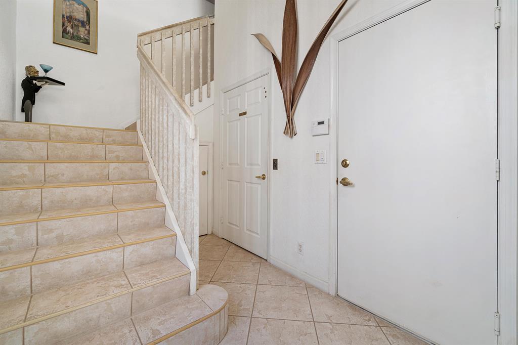 GROVE VILLAGE - Residential