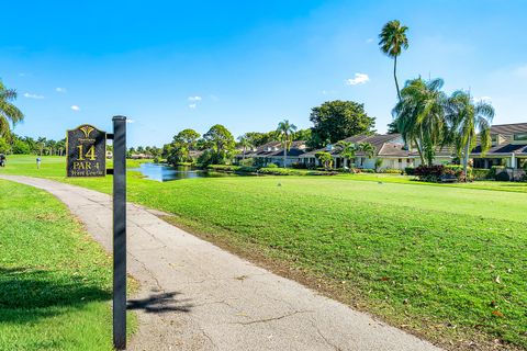 Tiny photo for 6858 Fountains Circle, Lake Worth, FL 33467 (MLS # R11150938)