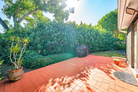 Tiny photo for 6858 Fountains Circle, Lake Worth, FL 33467 (MLS # R11150938)