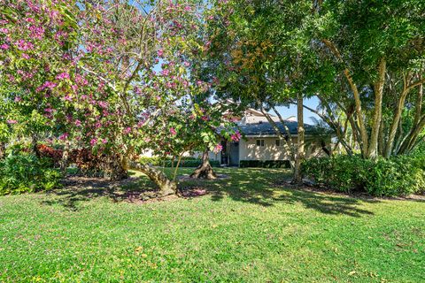 Tiny photo for 6858 Fountains Circle, Lake Worth, FL 33467 (MLS # R11150938)