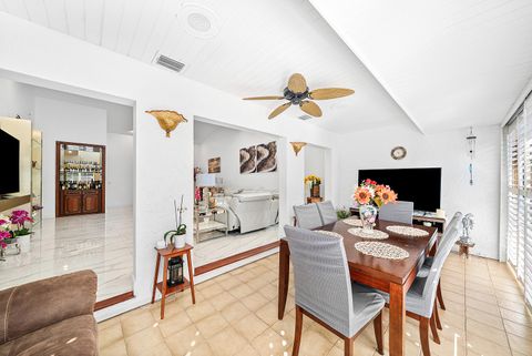 Tiny photo for 6858 Fountains Circle, Lake Worth, FL 33467 (MLS # R11150938)