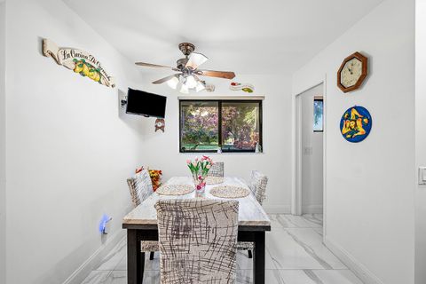 Tiny photo for 6858 Fountains Circle, Lake Worth, FL 33467 (MLS # R11150938)