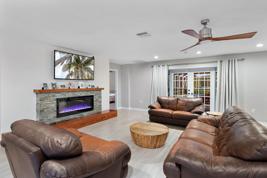 Photo of 5354 SE Horseshoe Point Road, Stuart, FL 34997 (MLS # R10905644)