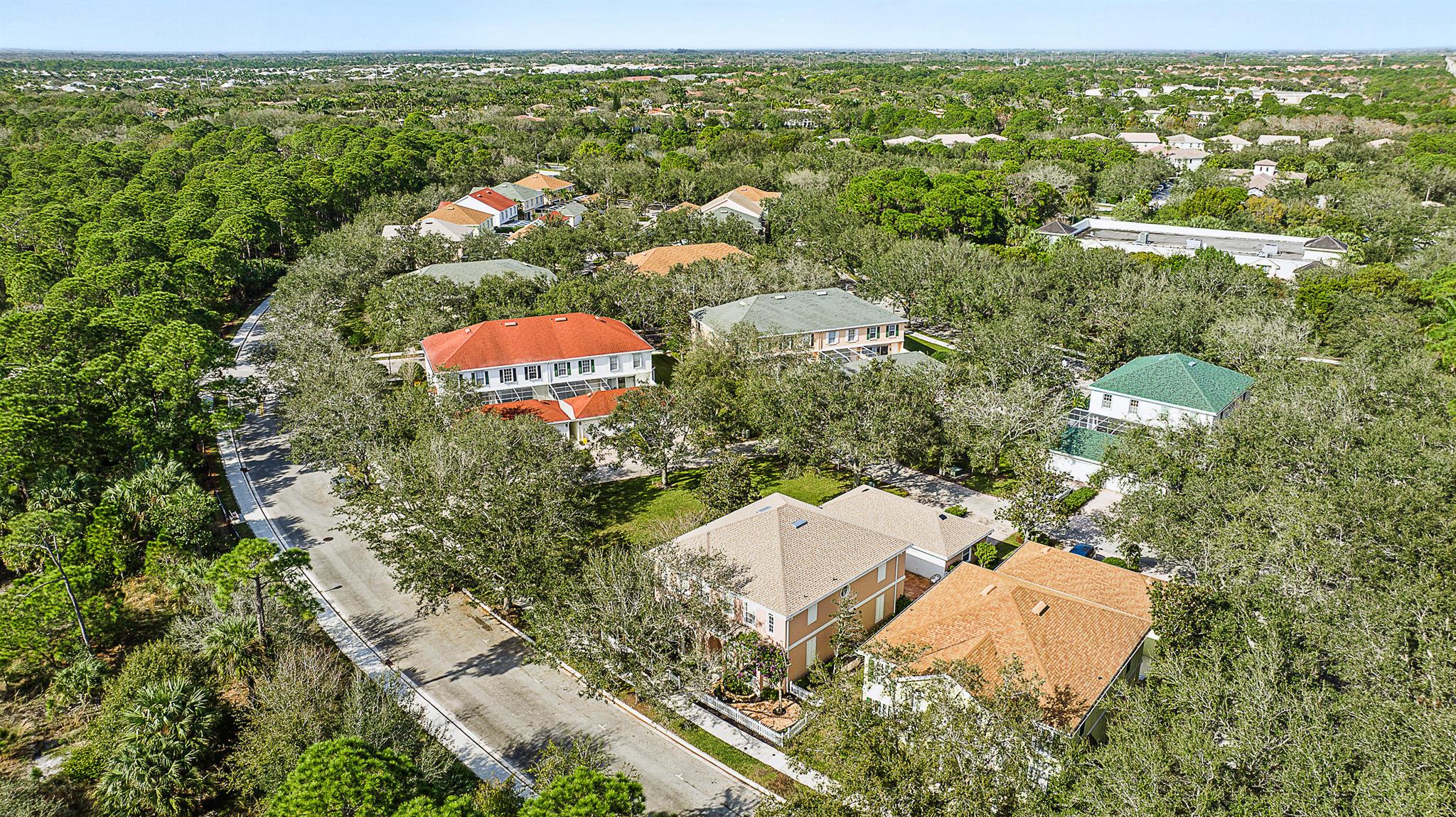 CAMBRIDGE AT ABACOA - Residential