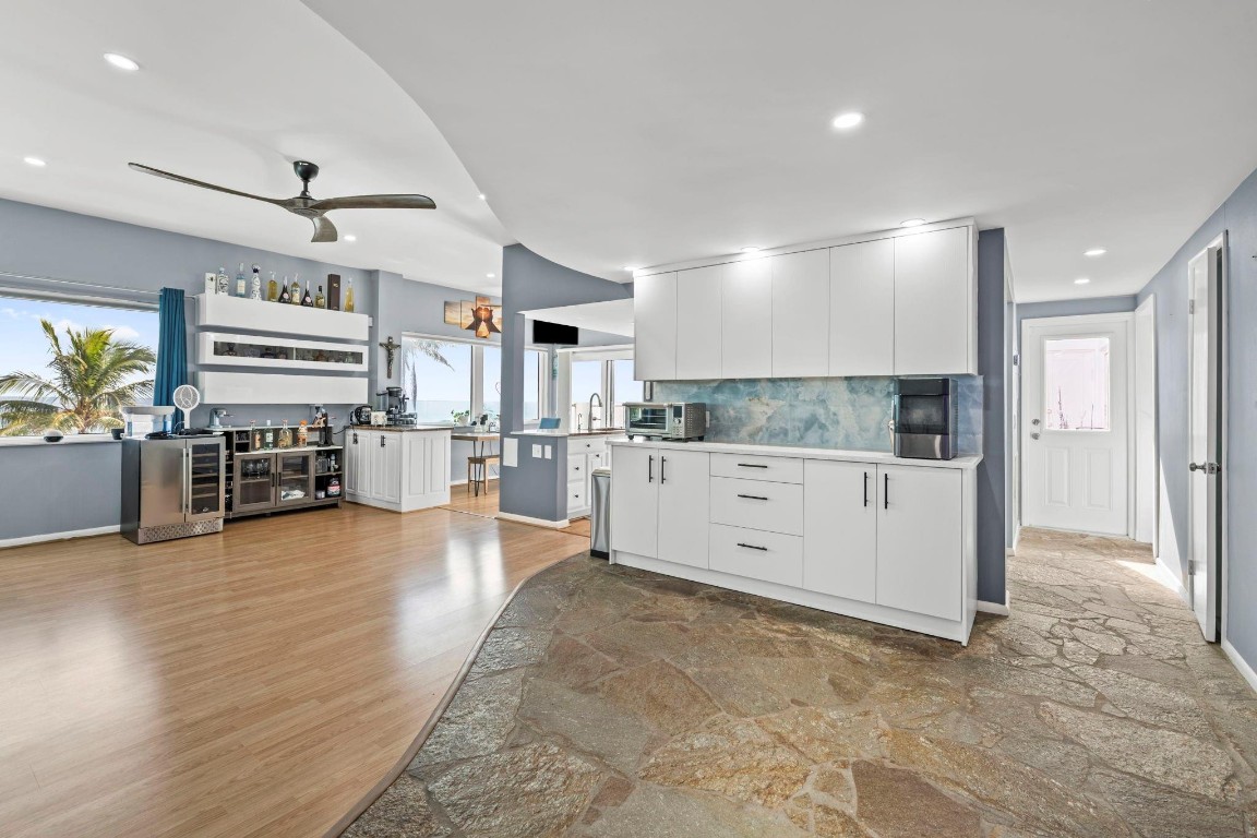 Windswept Club Condo - Residential Income