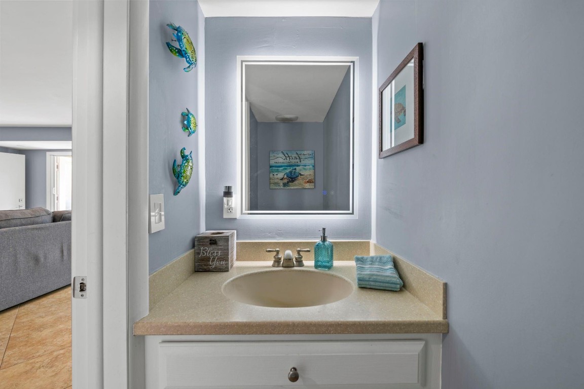 Windswept Club Condo - Residential Income