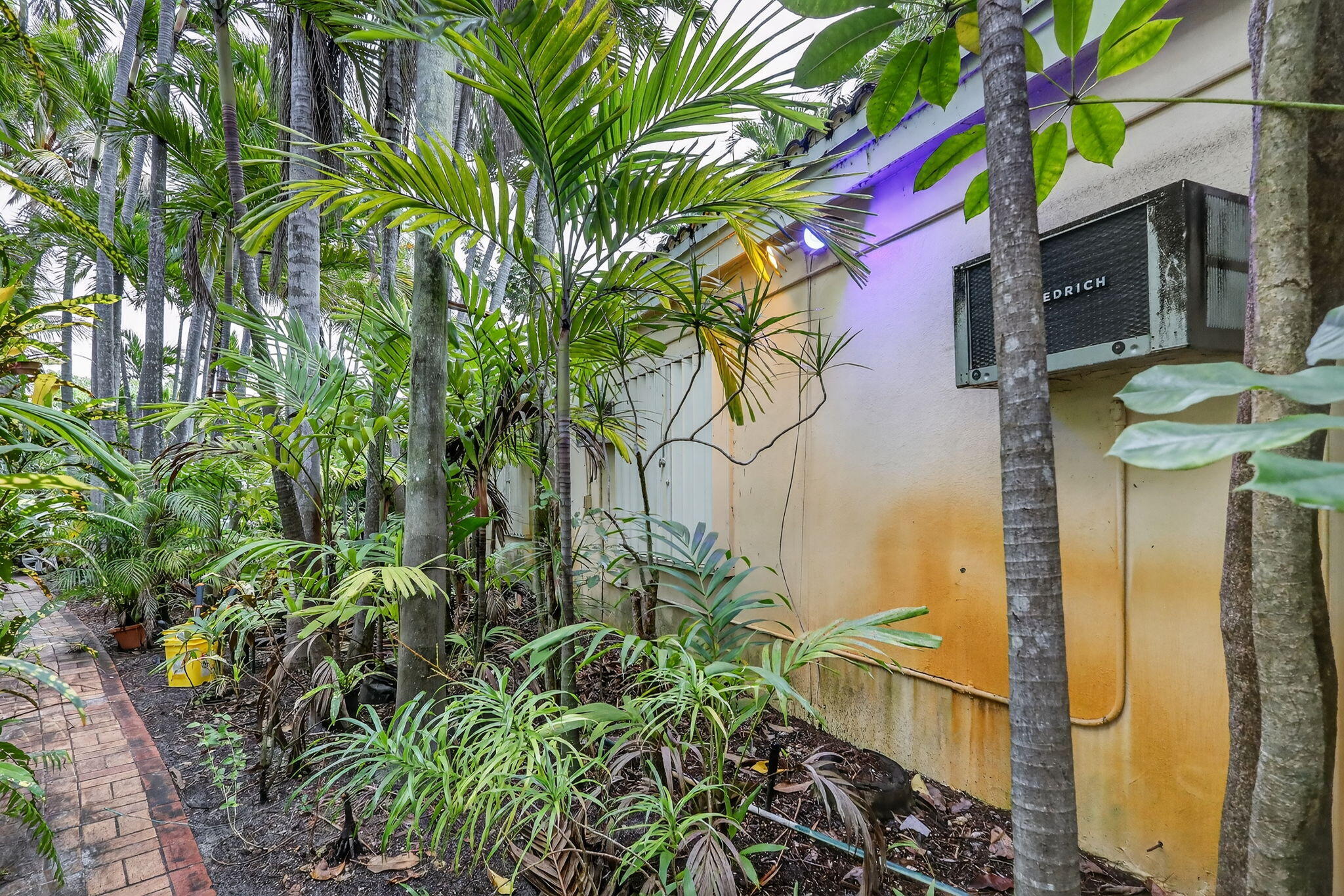 FULFORD BY THE SEA REV PLAT OF - Residential