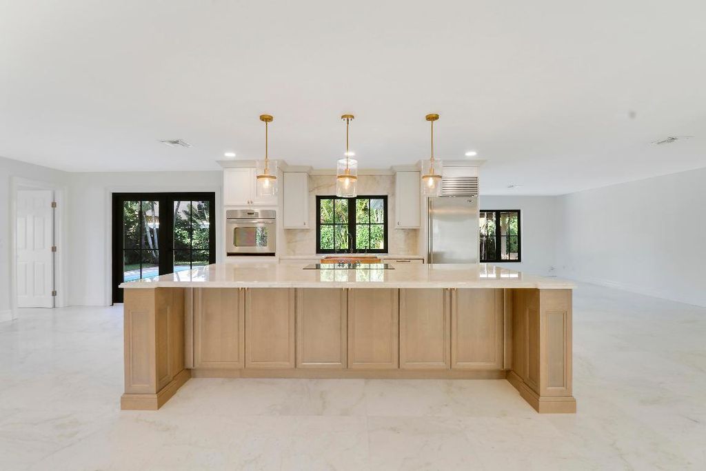 Photo of 20 SE Splitrail Circle, Jupiter, FL 33469 (MLS # R10946840)