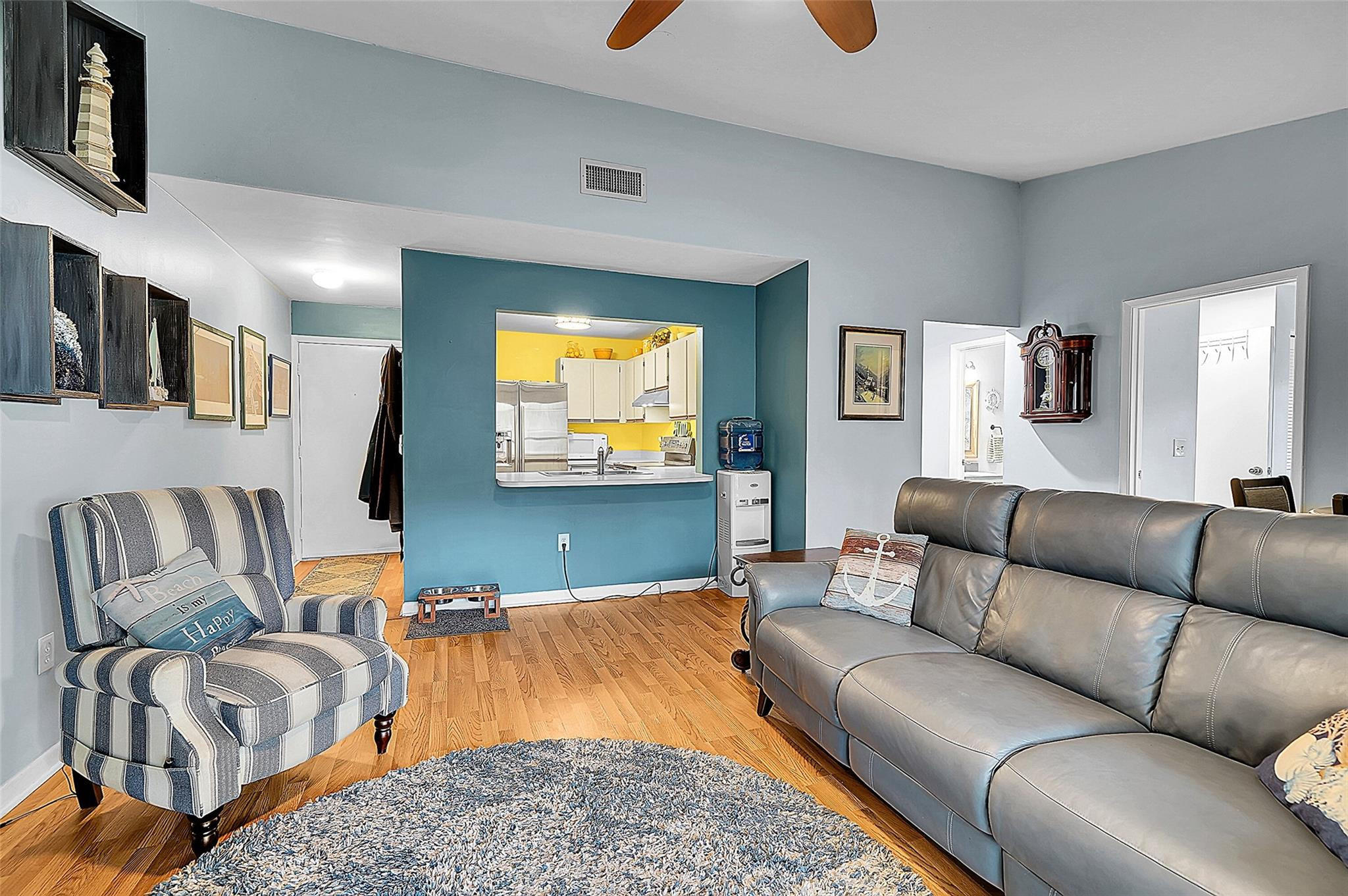 Chateau De Ville - Residential