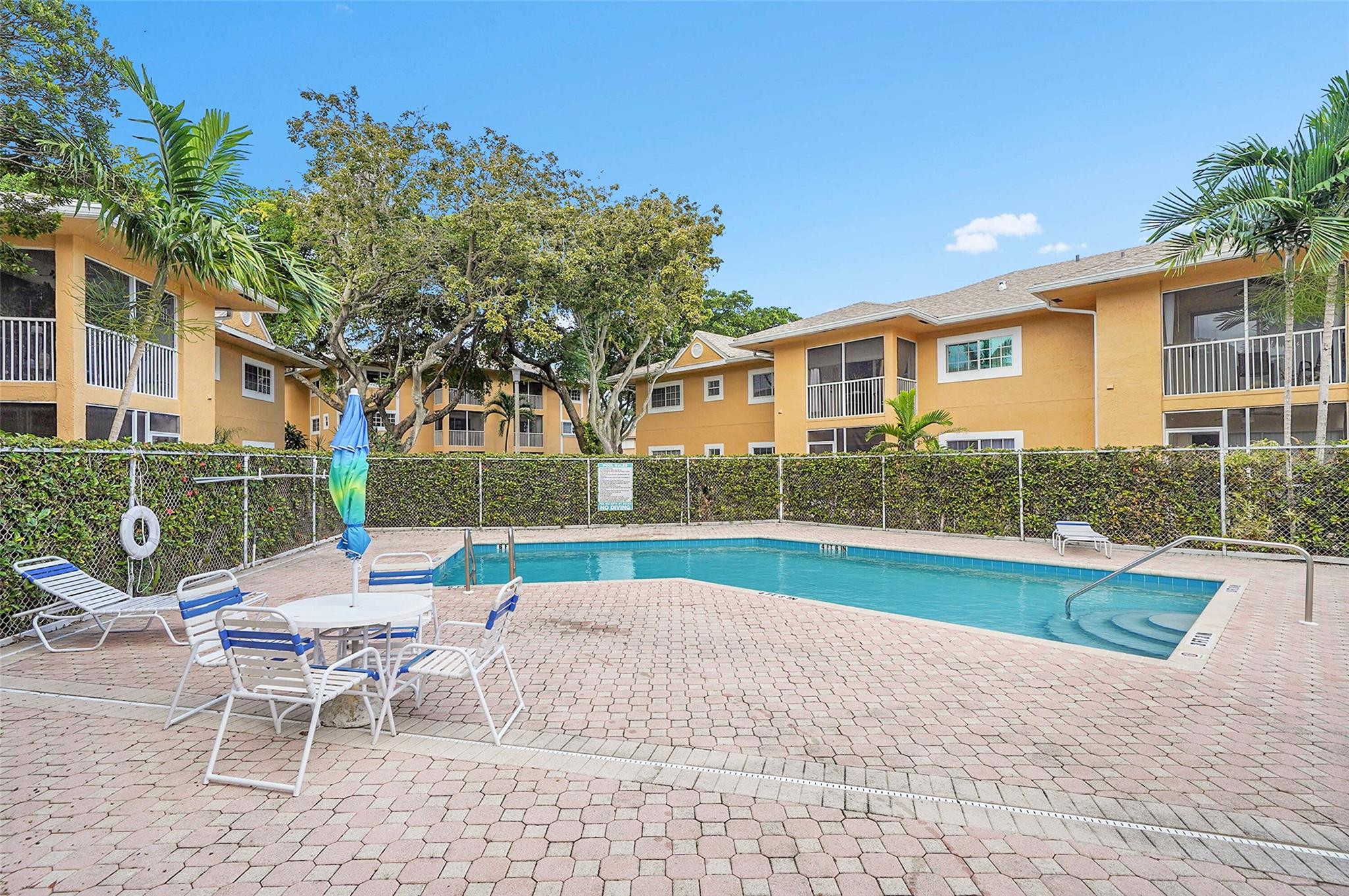 Chateau De Ville - Residential