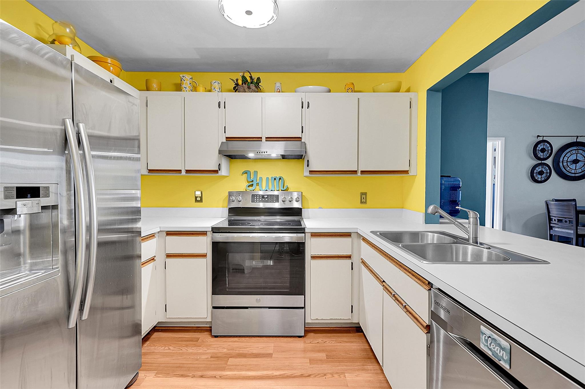 Chateau De Ville - Residential