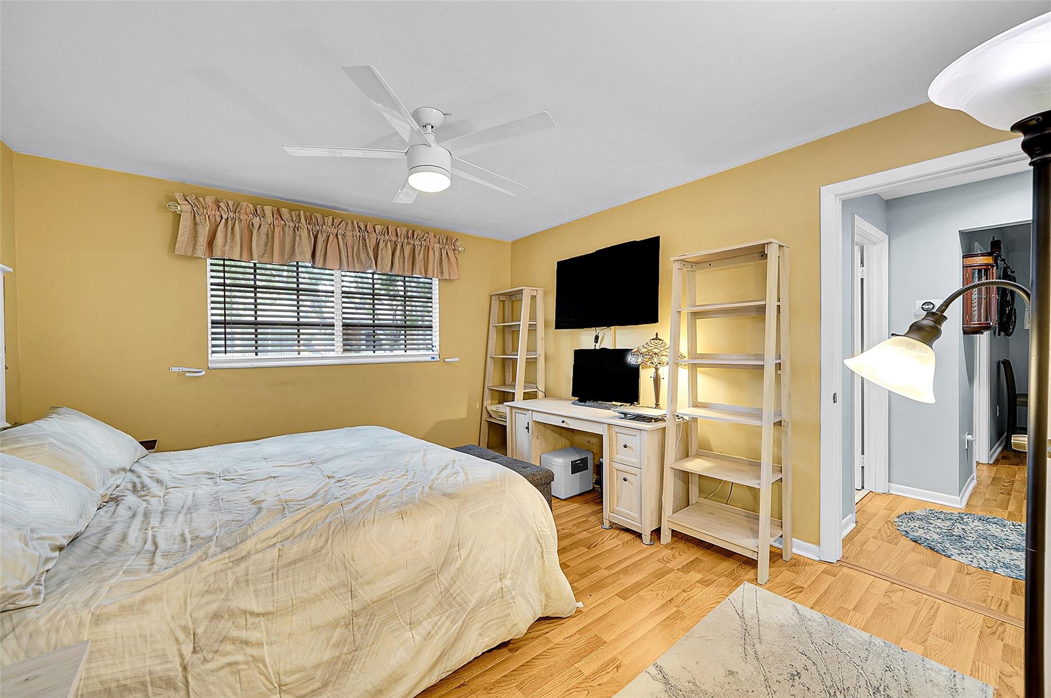 Chateau De Ville - Residential