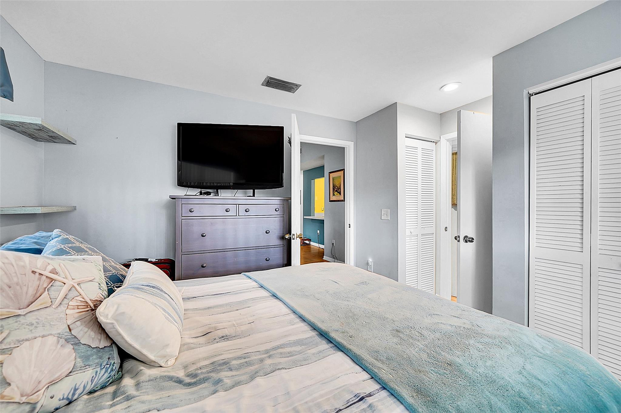 Chateau De Ville - Residential