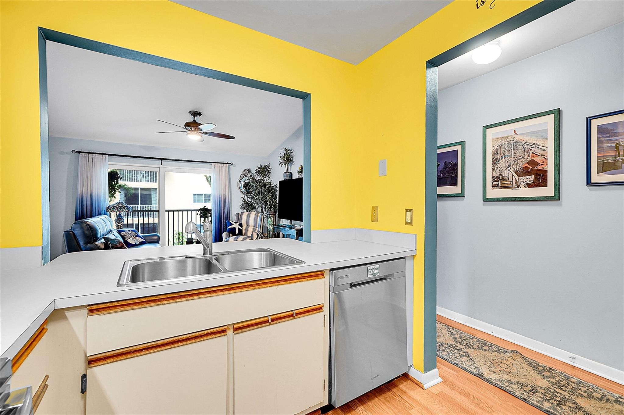 Chateau De Ville - Residential