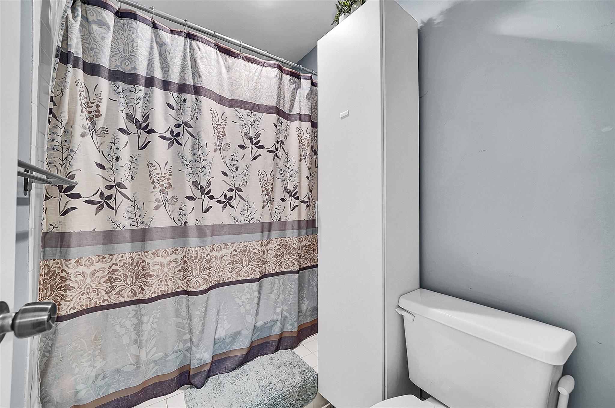 Chateau De Ville - Residential