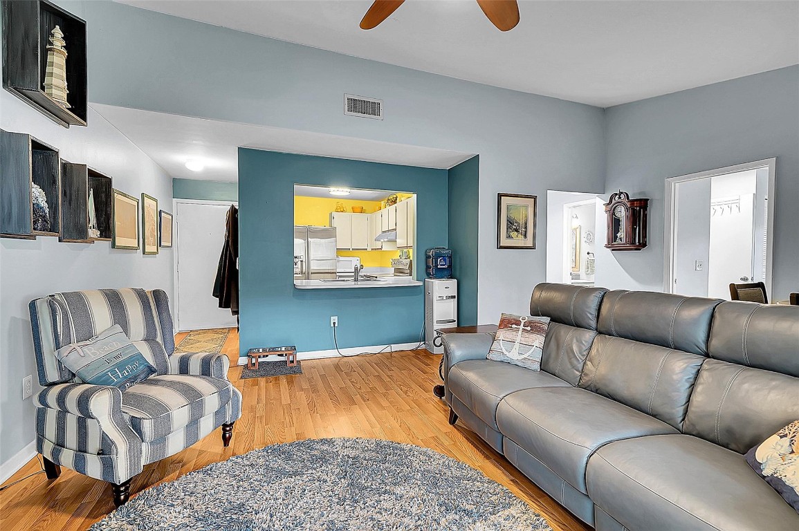 Chateau De Ville - Residential