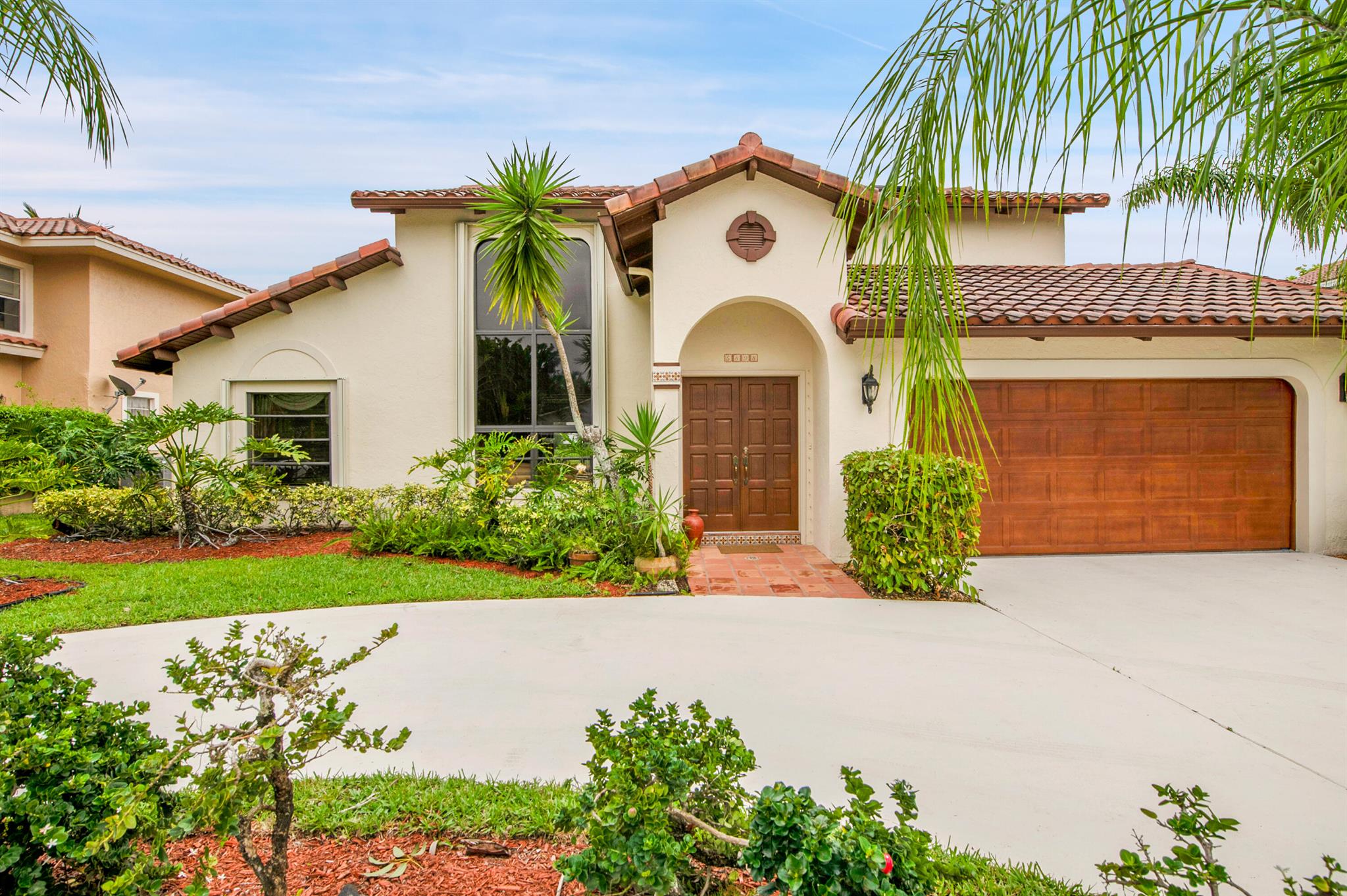 5898 Vista Linda Lane