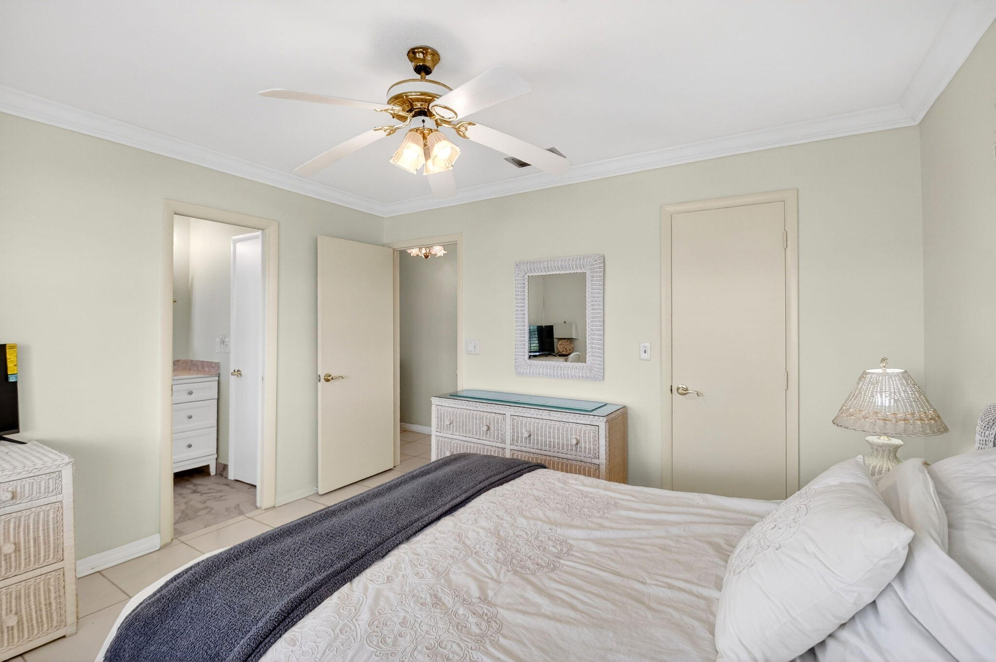 PALM BEACH LEISUREVILLE SEC 2 - Residential