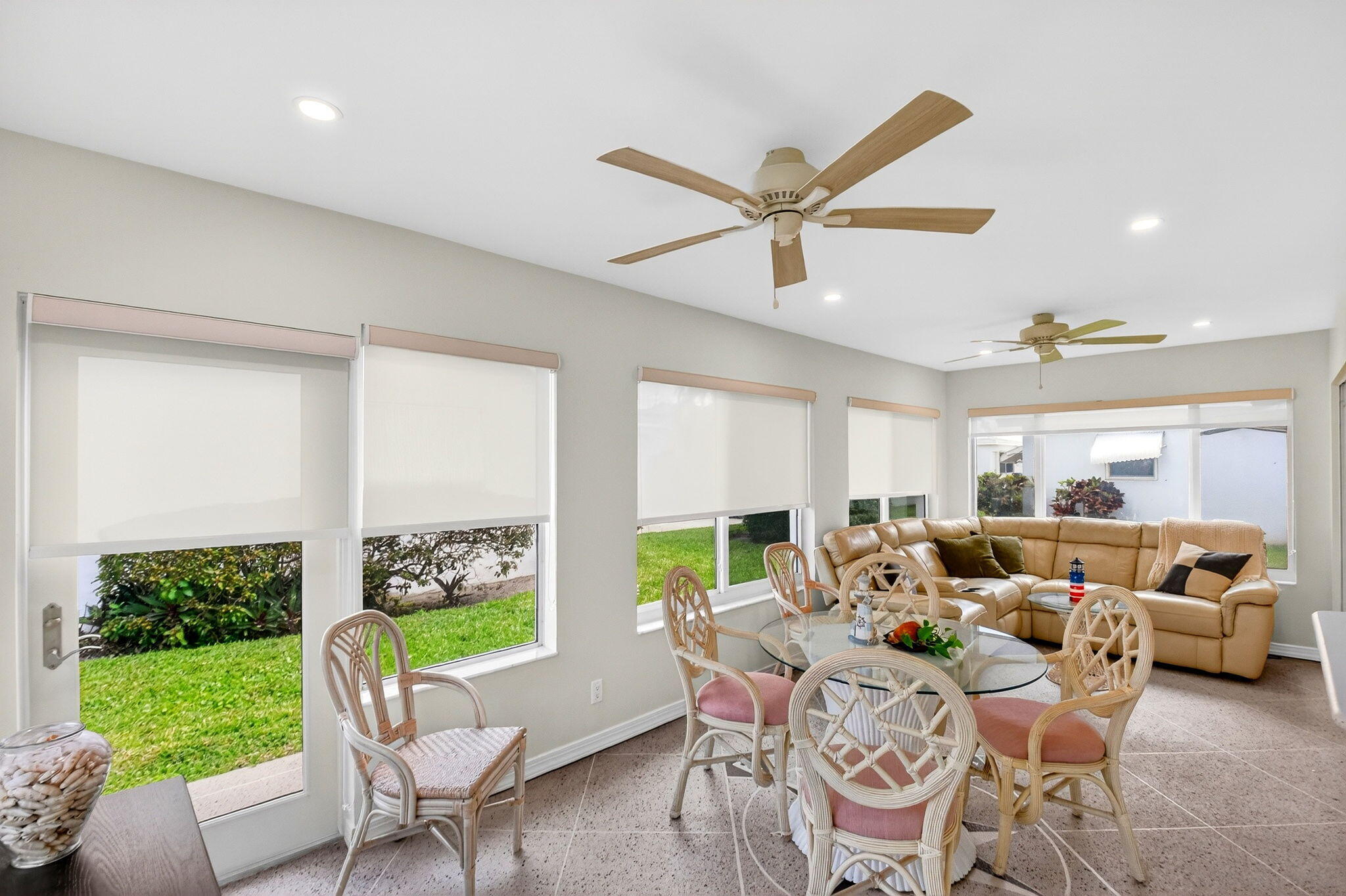 PALM BEACH LEISUREVILLE SEC 2 - Residential