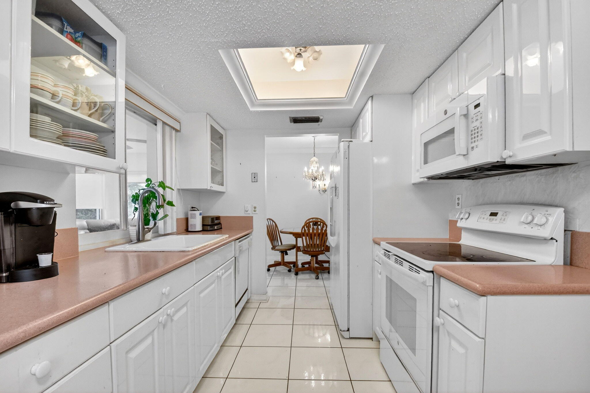 PALM BEACH LEISUREVILLE SEC 2 - Residential