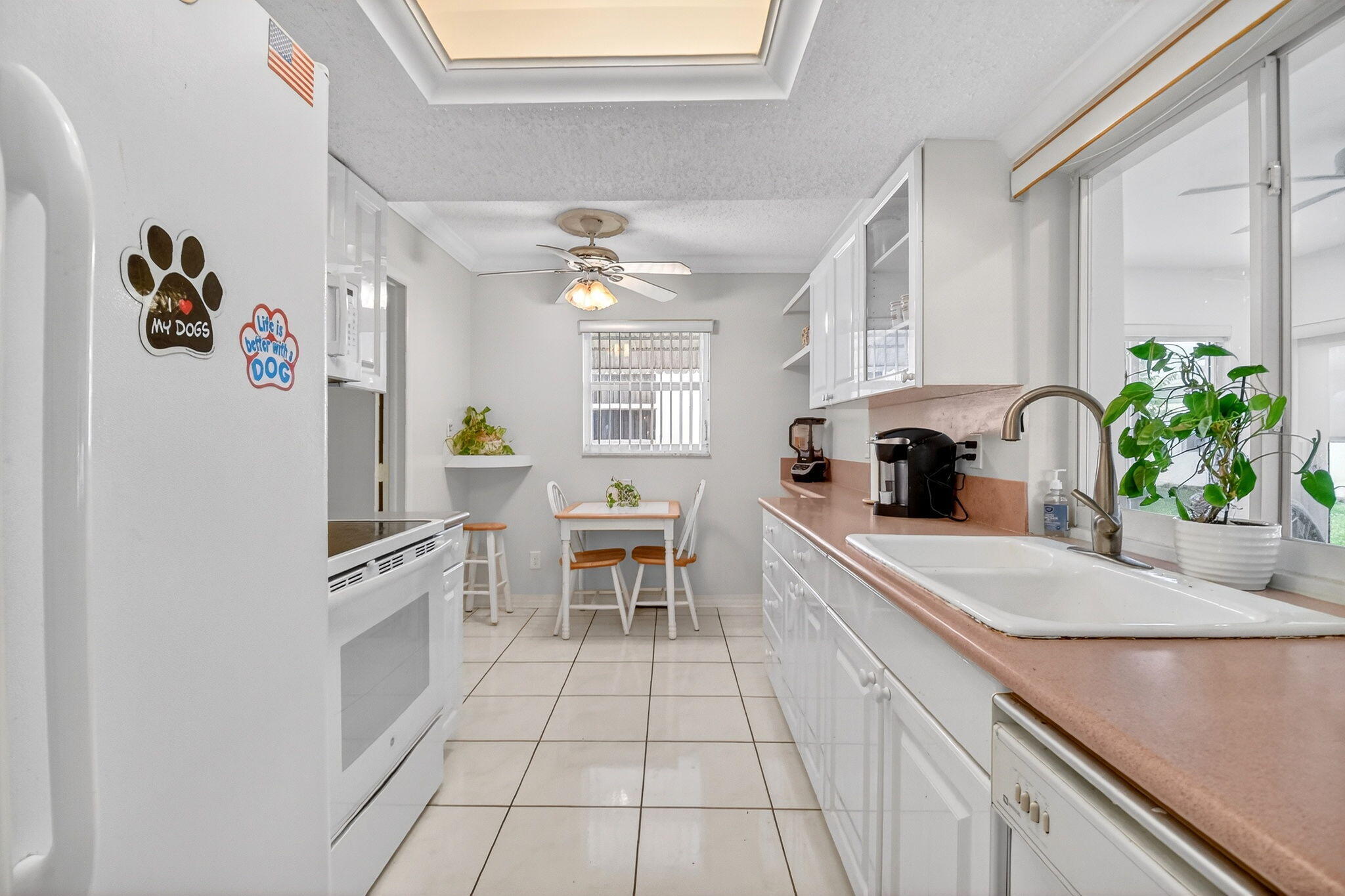 PALM BEACH LEISUREVILLE SEC 2 - Residential