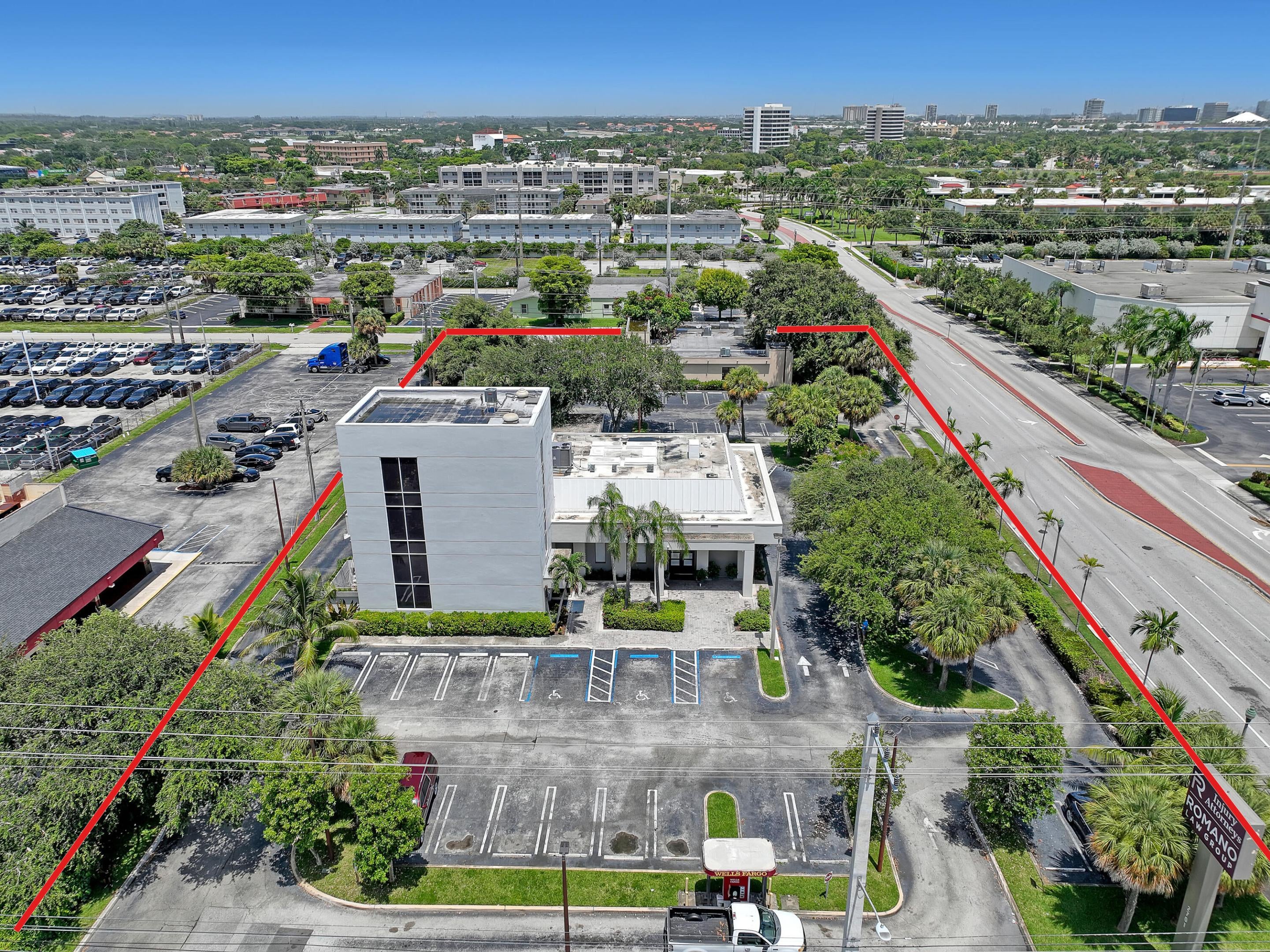 View photos, virtual tours, details... 2701 OKEECHOBEE Boulevard