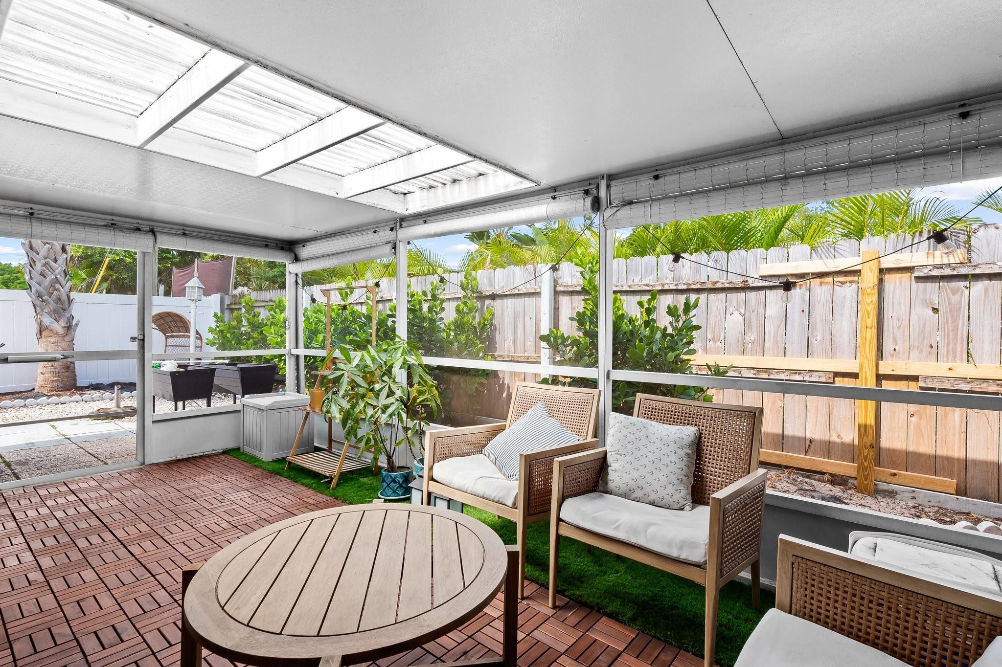 CORAL RIDGE ISLES - Residential Lease