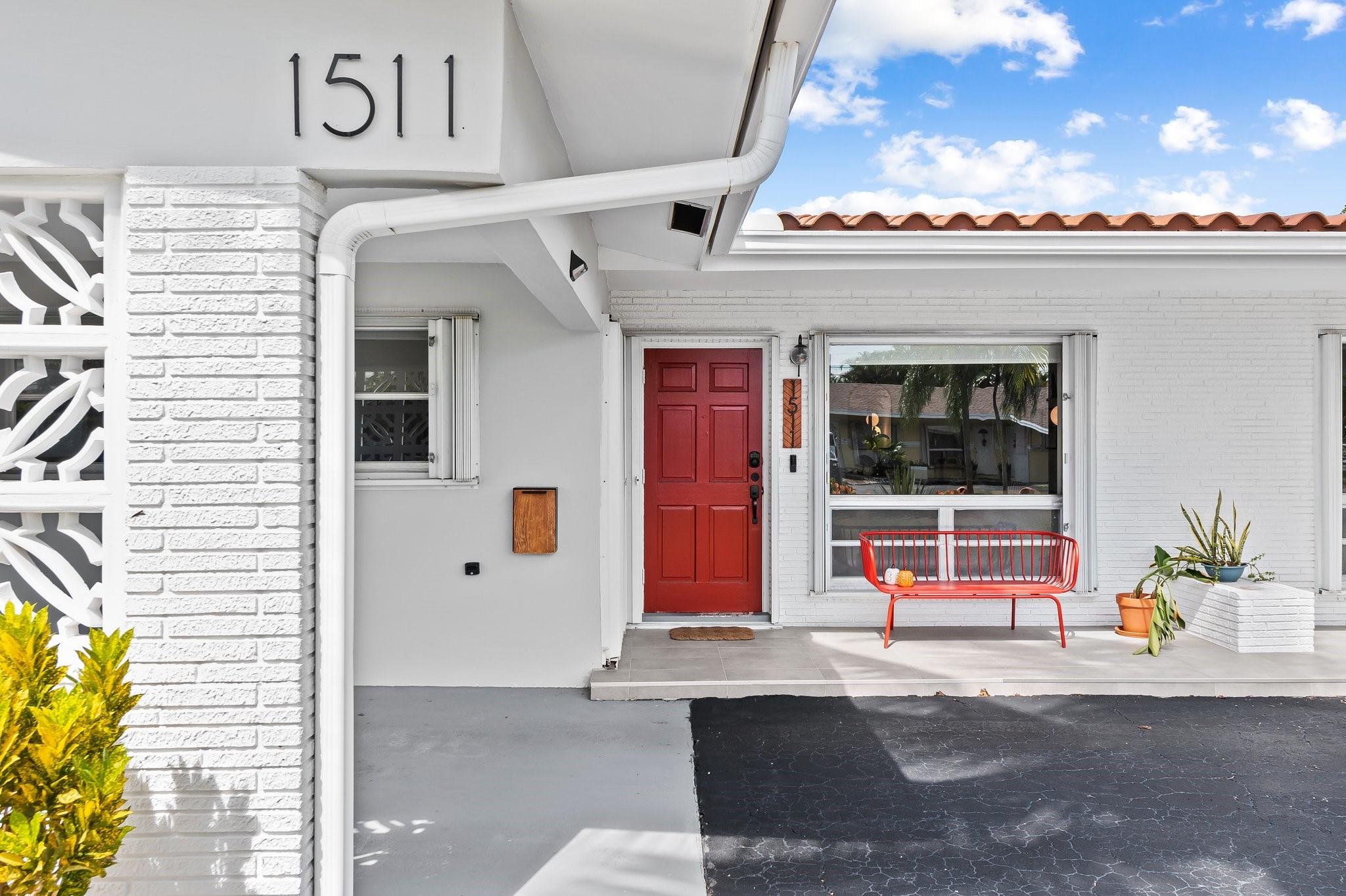 CORAL RIDGE ISLES - Residential Lease