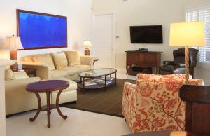 Jupiter Hills Village Ph 05 - Residential