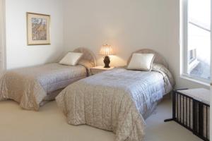 Jupiter Hills Village Ph 05 - Residential