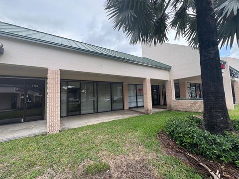 7191 W Oakland Park Blvd 7191 Lauderhill FL 33313