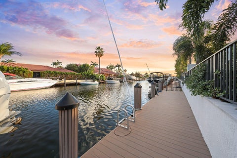 Tiny photo for 2820 NE 47th Street, Lighthouse Point, FL 33064 (MLS # B26074281)