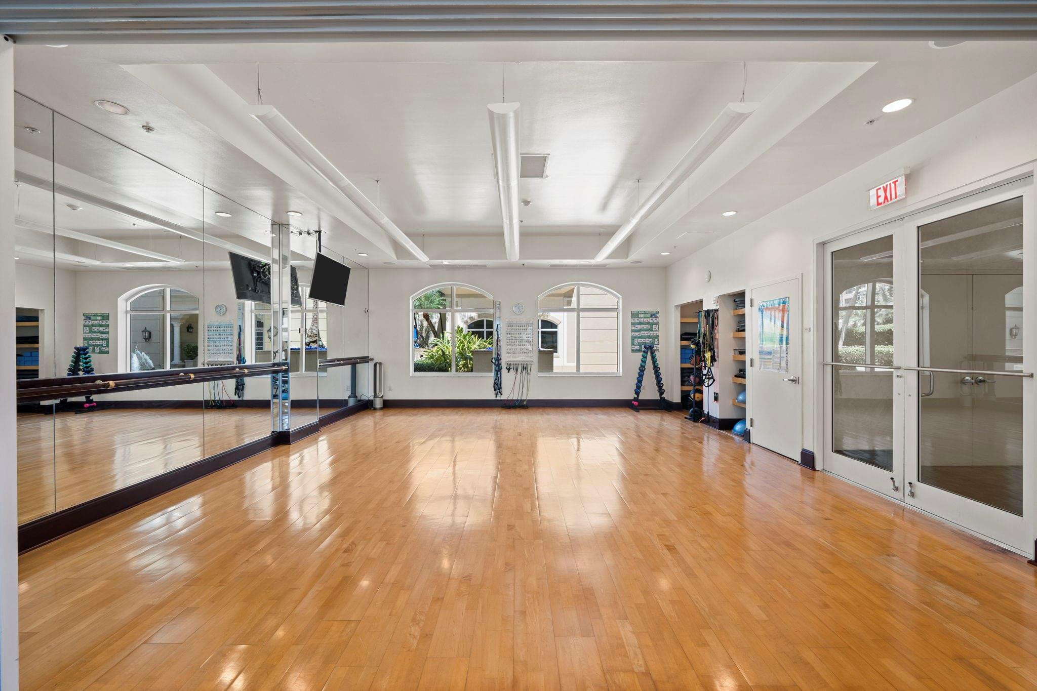 LAS OLAS GRAND - Residential