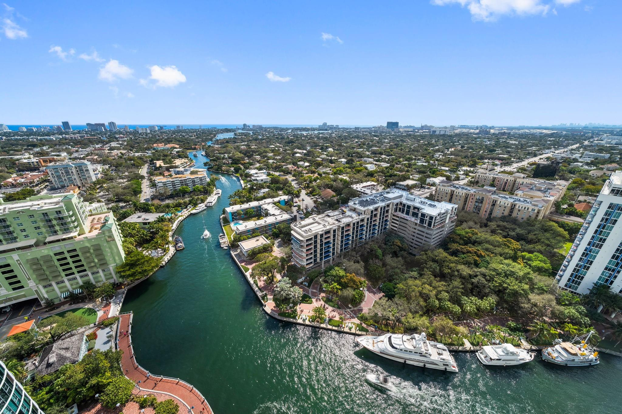 LAS OLAS GRAND - Residential