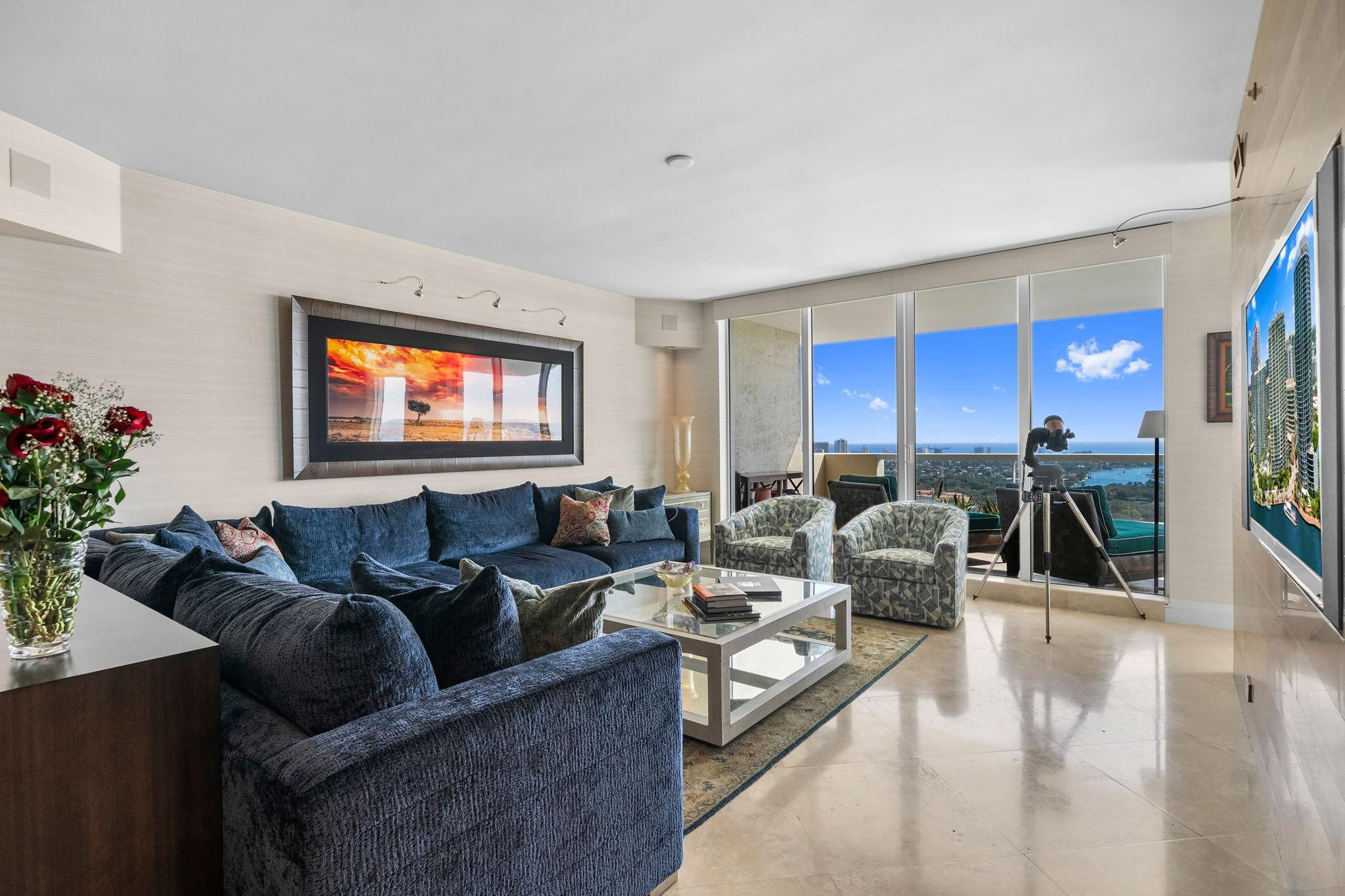 LAS OLAS GRAND - Residential