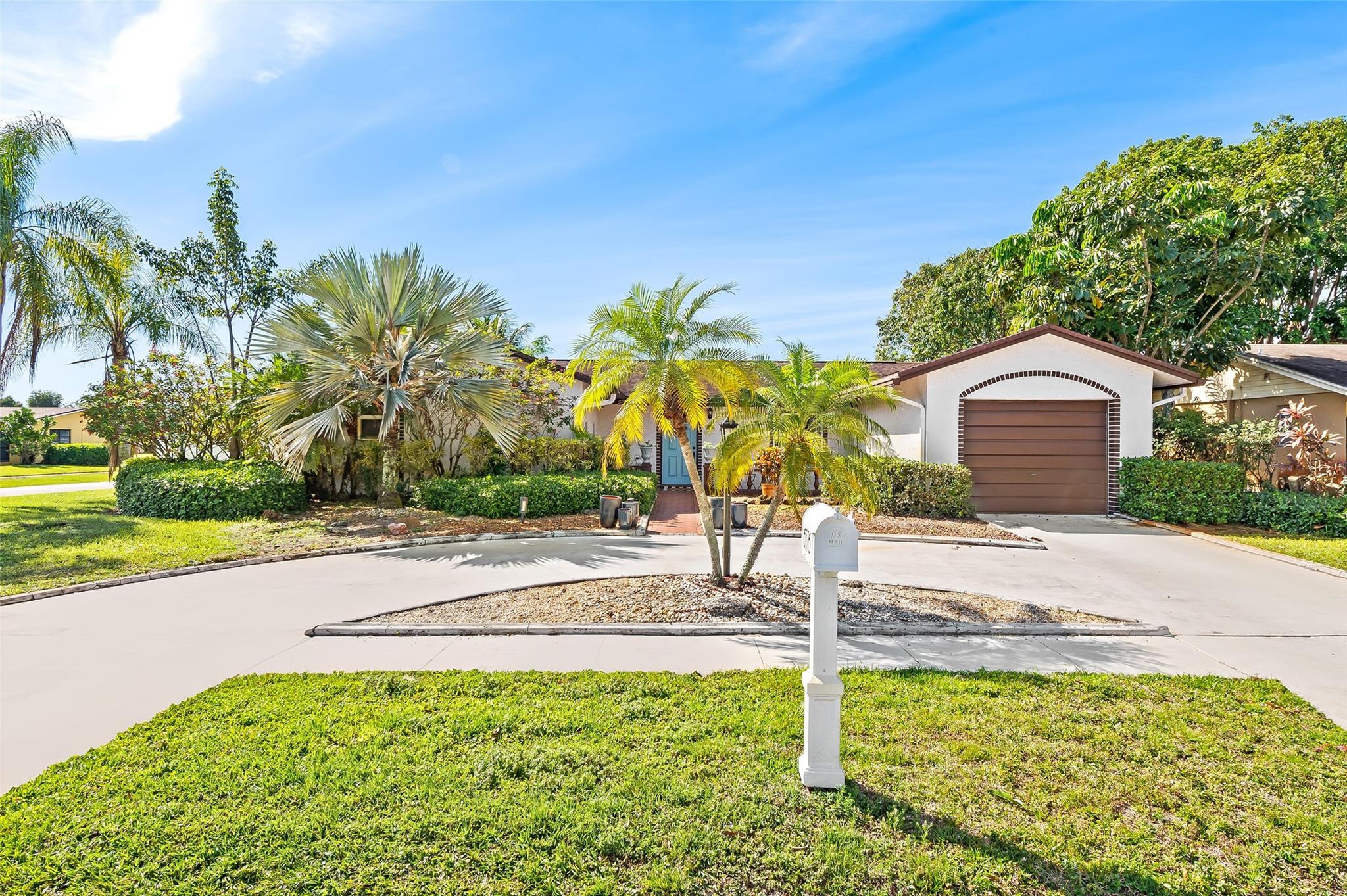 6576 Whispering Wind Way