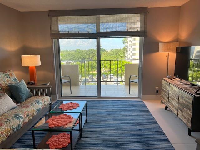 Royal Coast - Residential