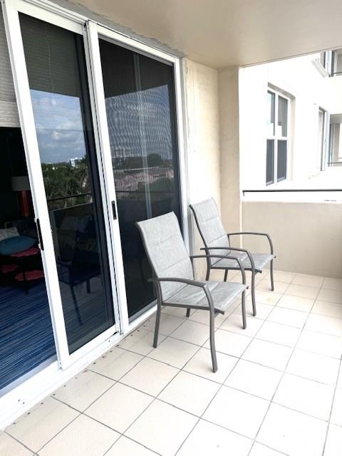 Royal Coast - Residential