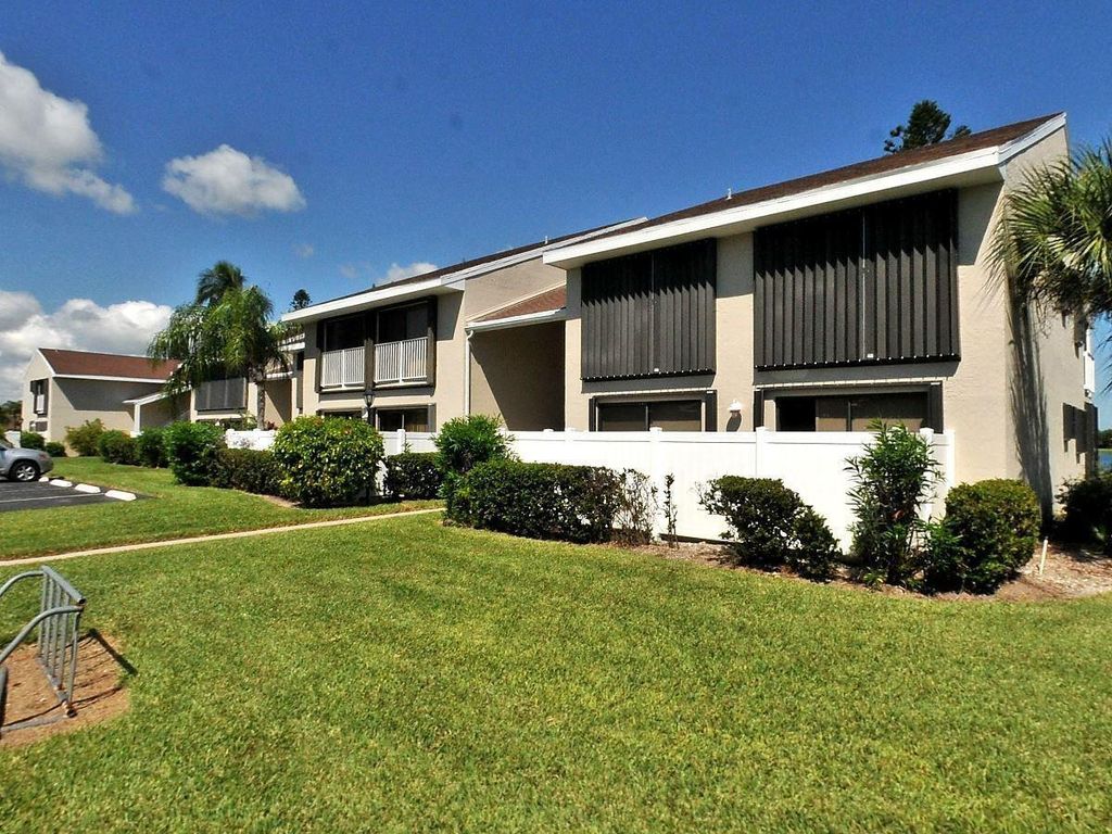 Photo of 3210 S Lakeview Circle #205, Fort Pierce, FL 34950 (MLS # R11081101)