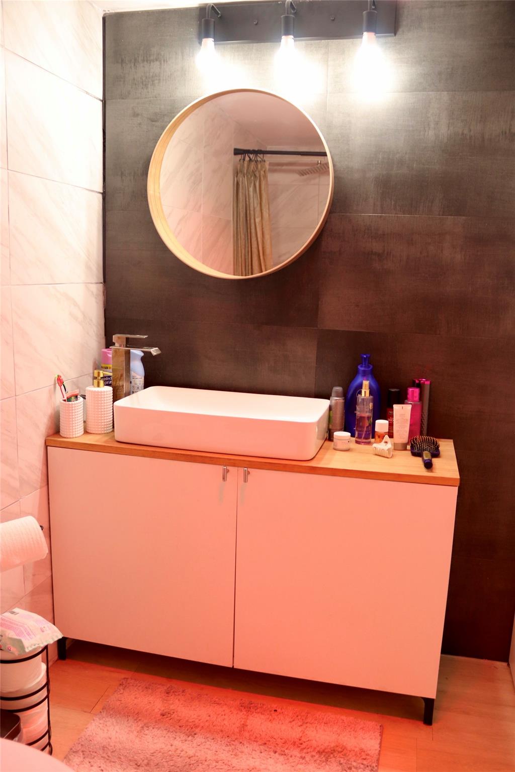 Jade Winds - Residential