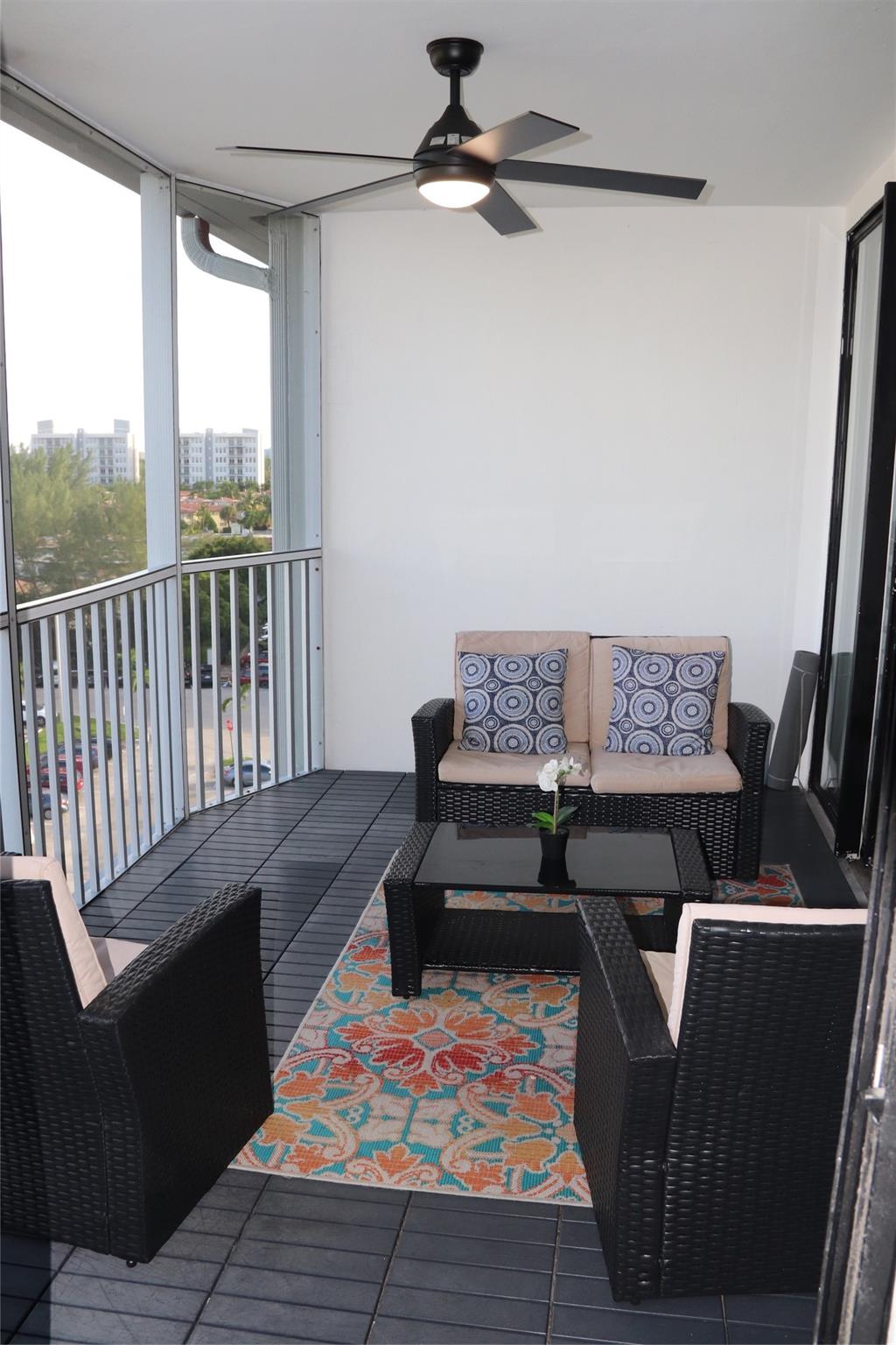 Jade Winds - Residential