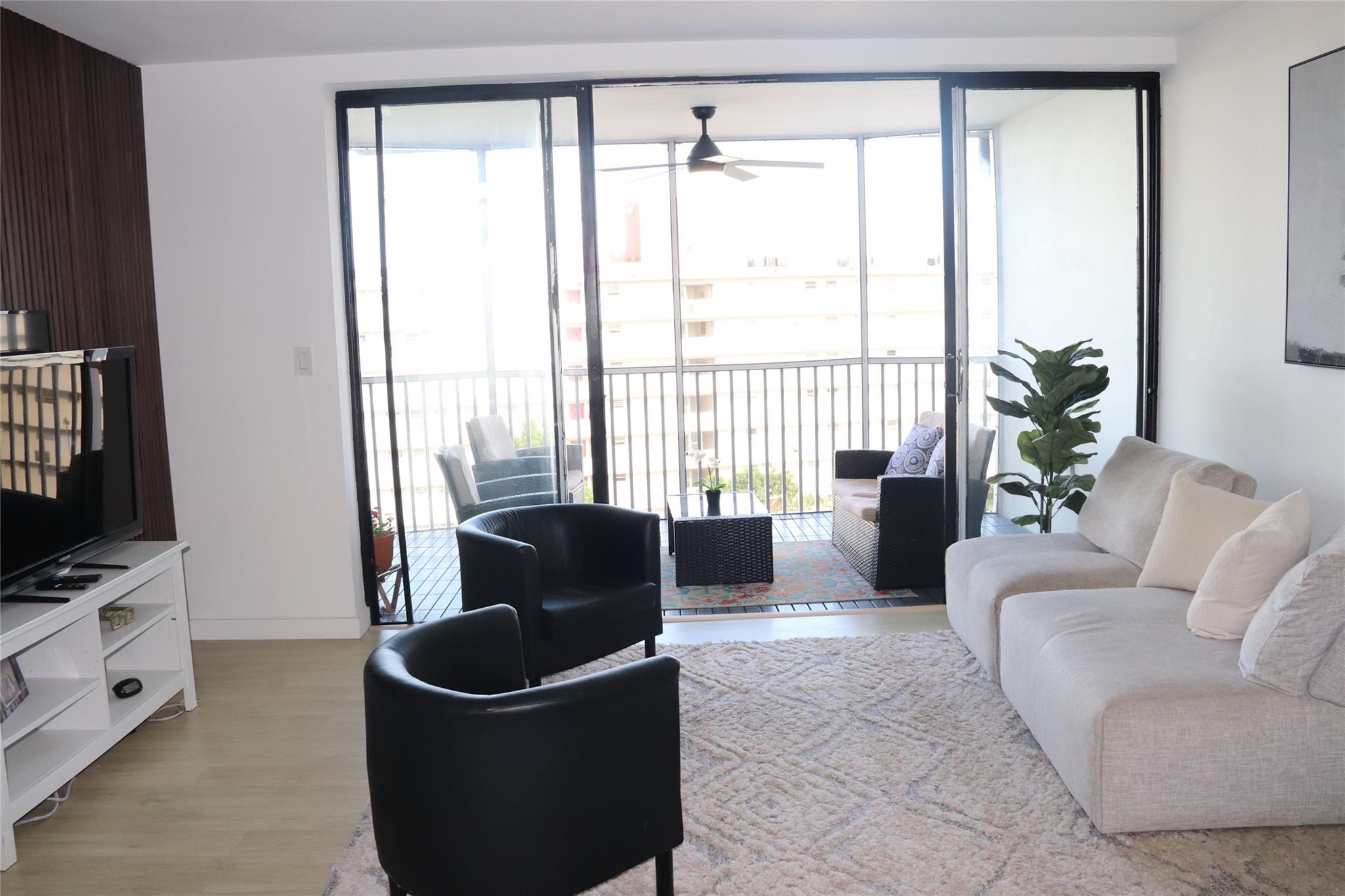 Jade Winds - Residential